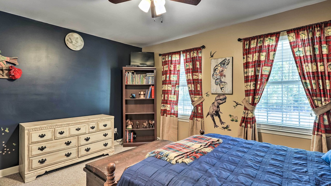 Photo of Bedroom in Hawkinsville