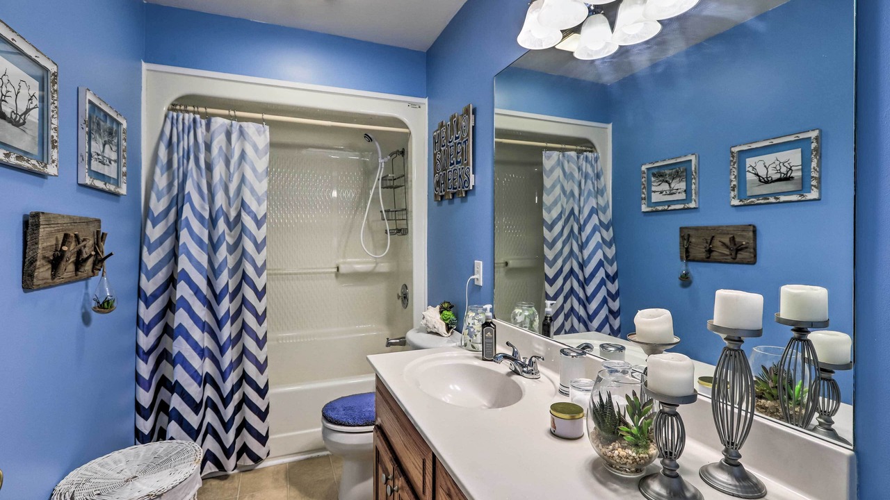 Photo of Bathroom in Hawkinsville