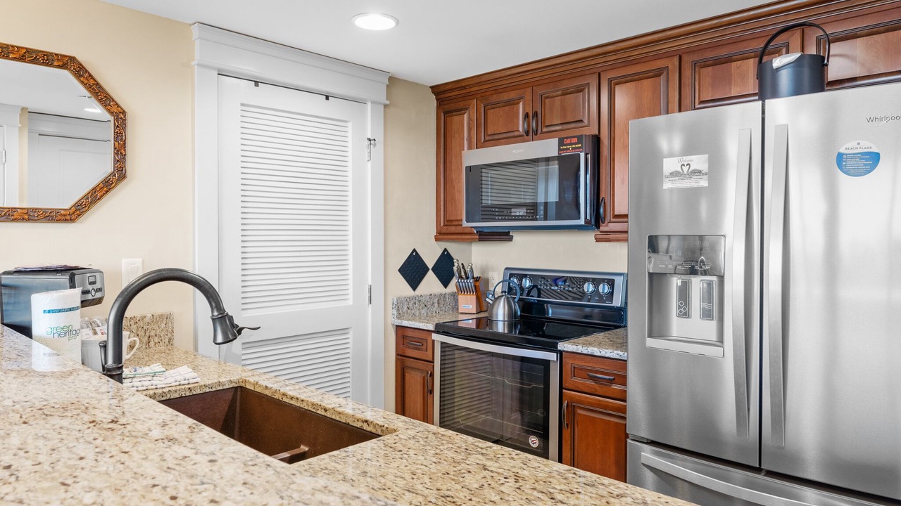 Photo of Kitchen in Baytowne Wharf