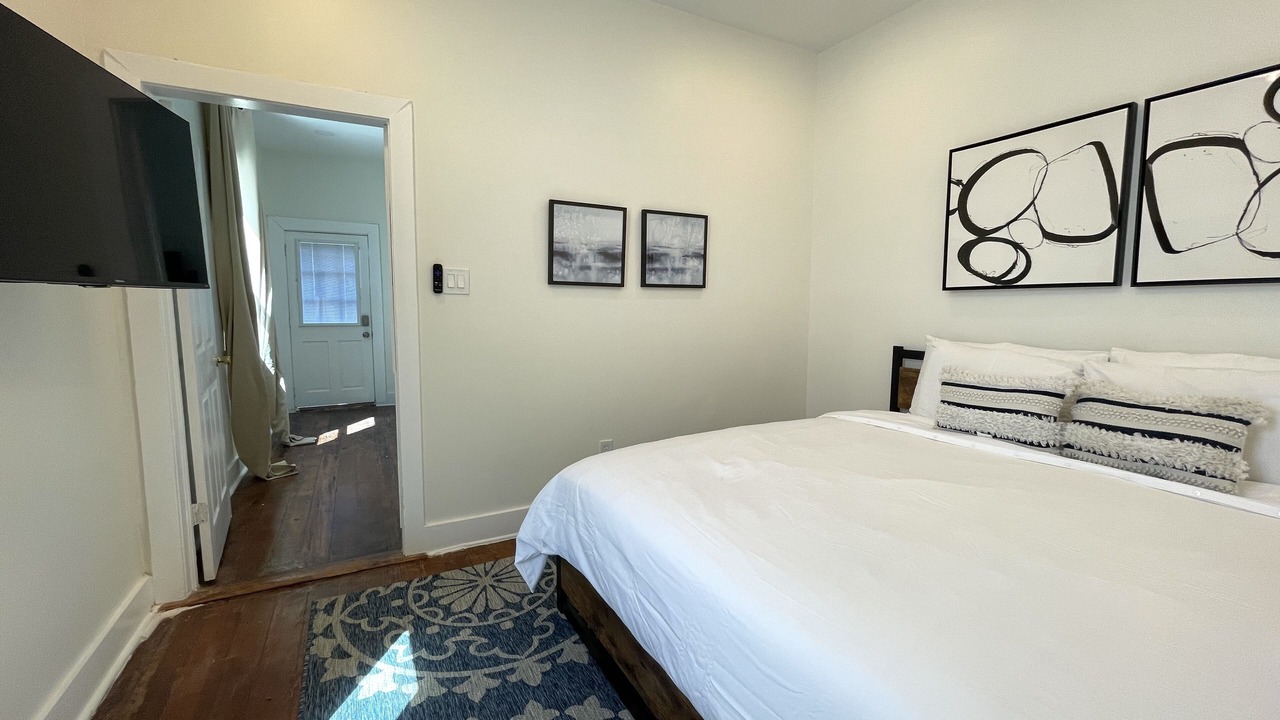 Photo of Bedroom in West Riverside