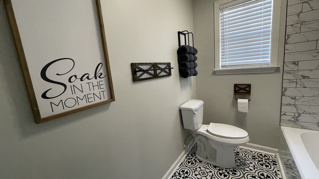 Photo of Bathroom in Pearl