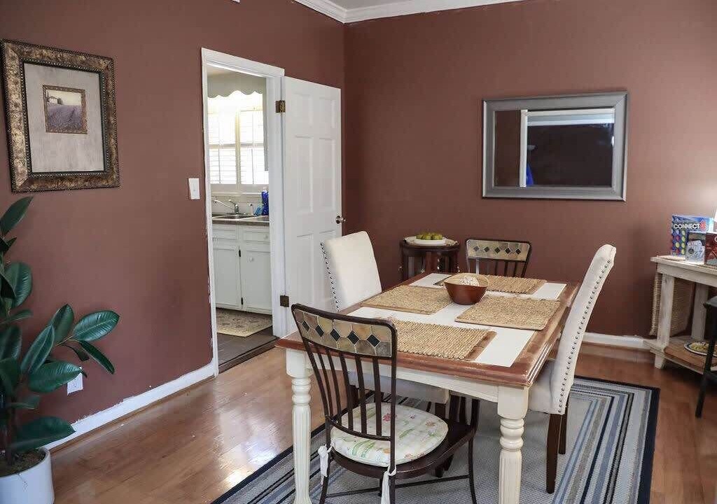 Photo of Livingroom in Montgomery