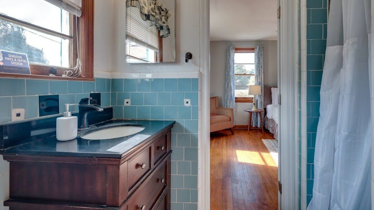 Photo of Bathroom in Savannah
