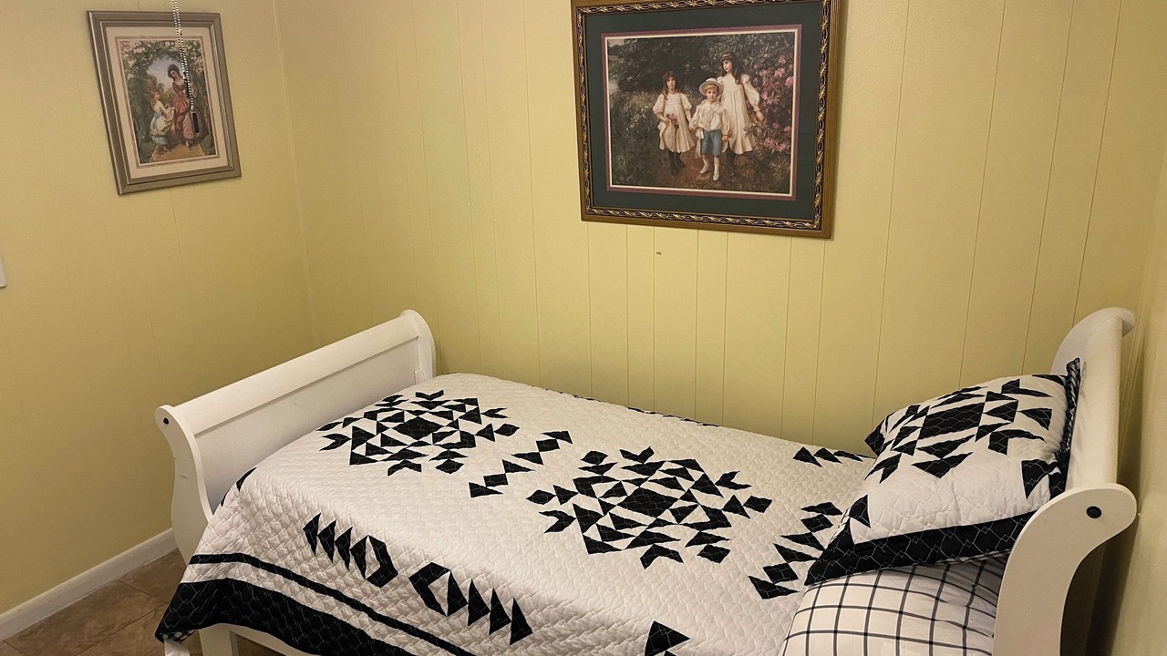 Photo of Bedroom in Monticello