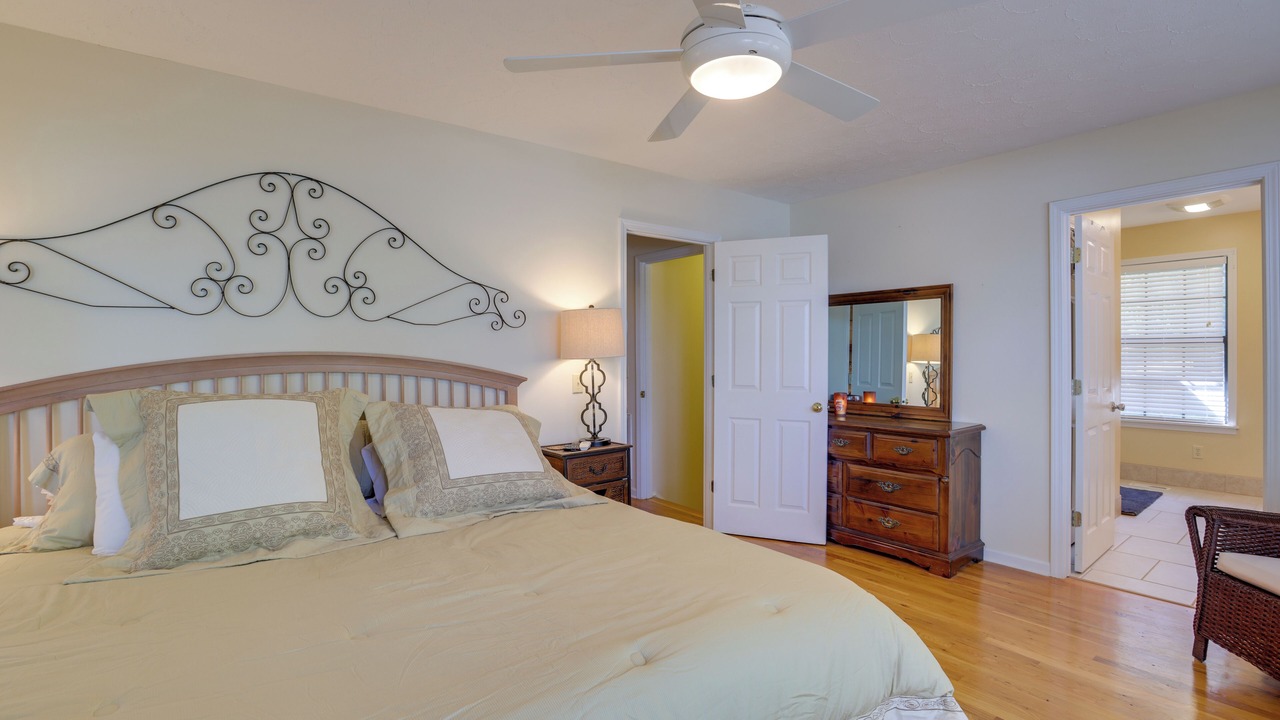 Photo of Bedroom in Lineville
