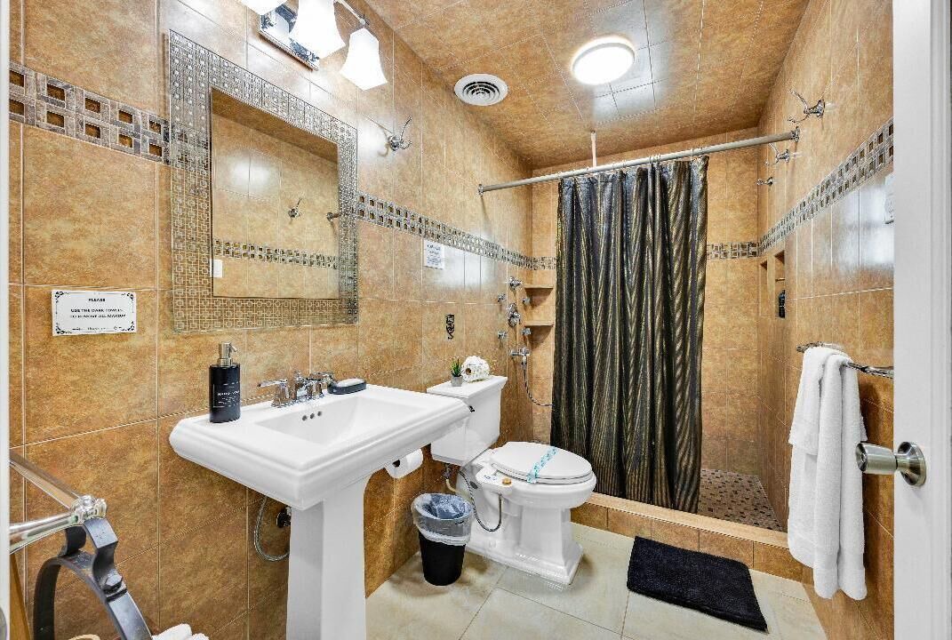 Photo of Bathroom in West Haven