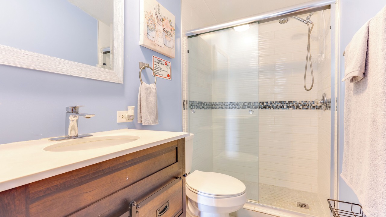 Photo of Bathroom in Palatka