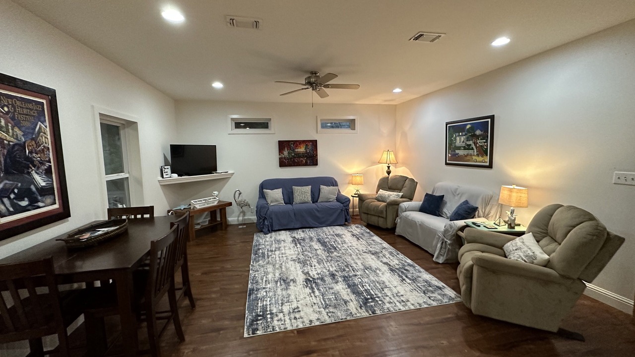 Photo of Livingroom in Old Town