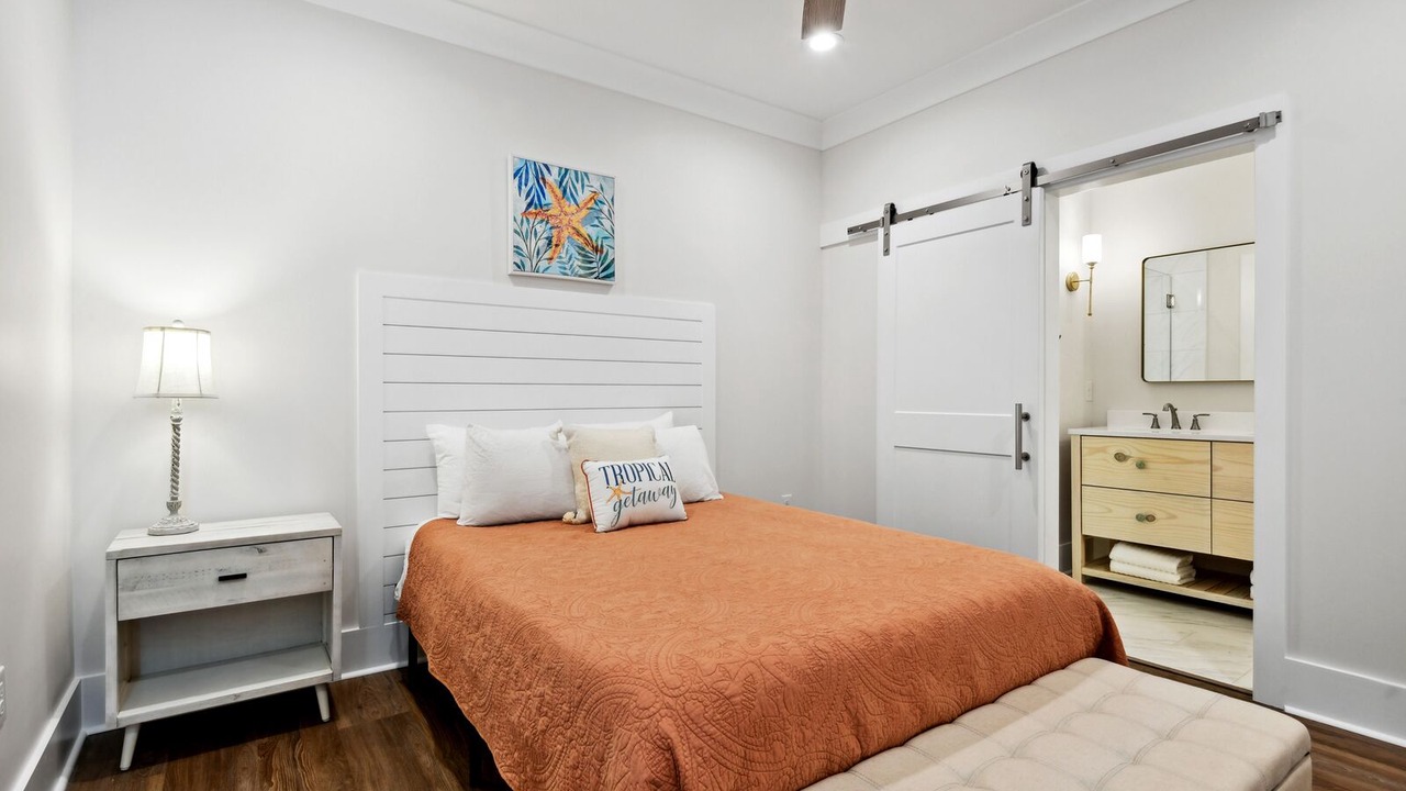 Photo of Bedroom in Old Town