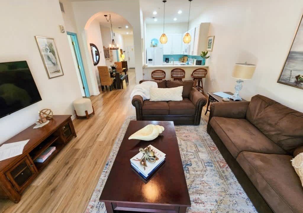 Photo of Bedroom in Bahama Bay