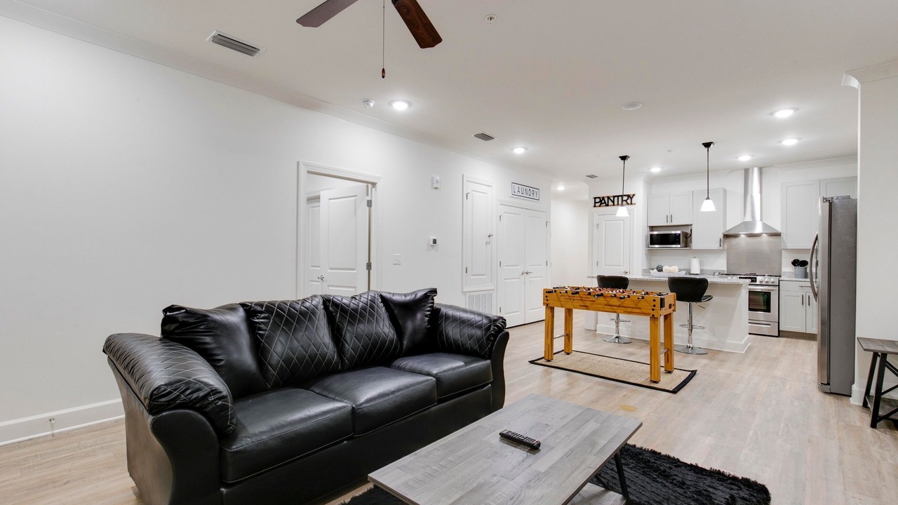 Photo of Livingroom in Mobile