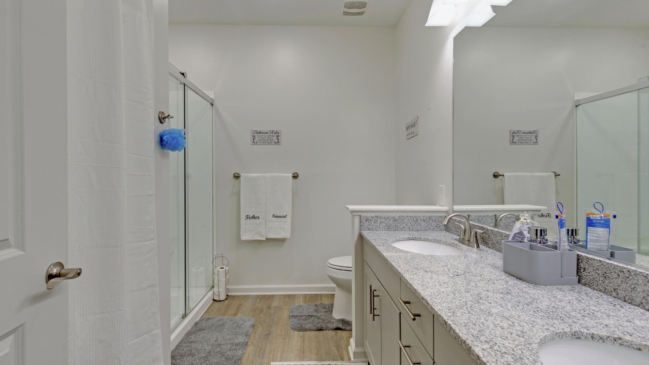 Photo of Bathroom in Mobile