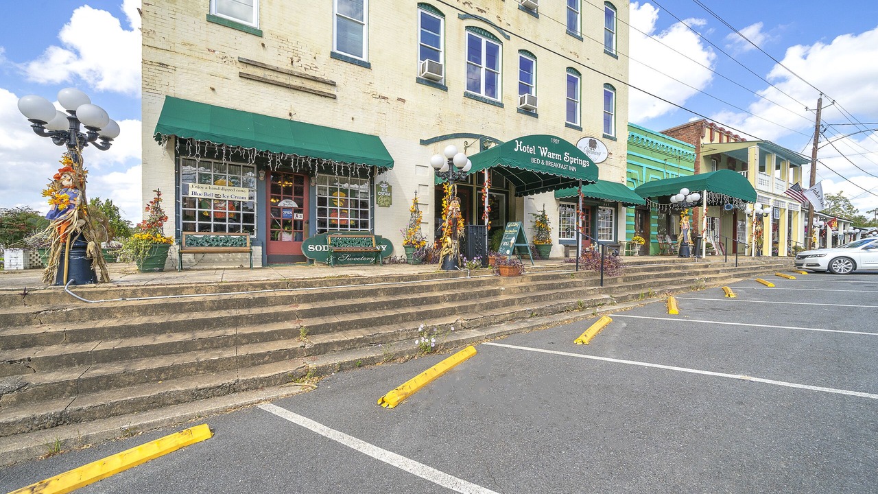 Photo of Outdoor in Warm Springs