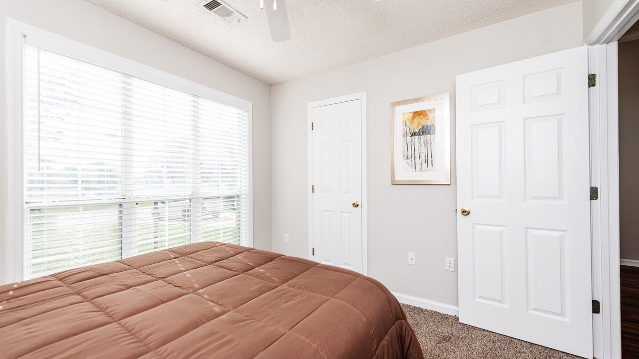 Photo of Bedroom in Warner Robins