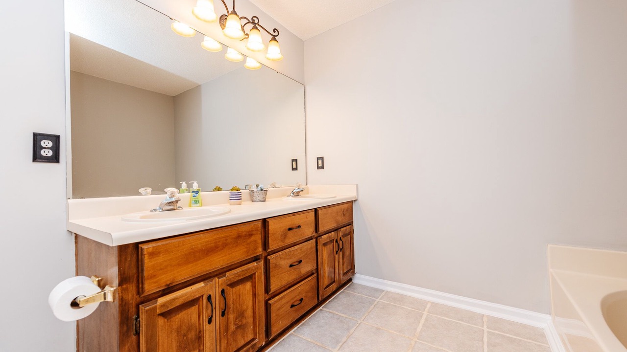 Photo of Bathroom in Warner Robins