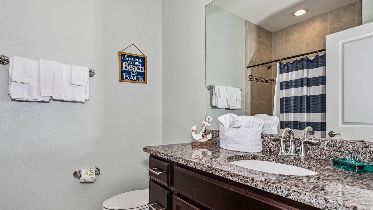 Photo of Bathroom in Ono Island