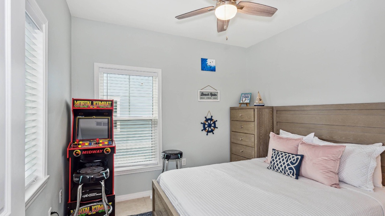 Photo of Bedroom in Ono Island