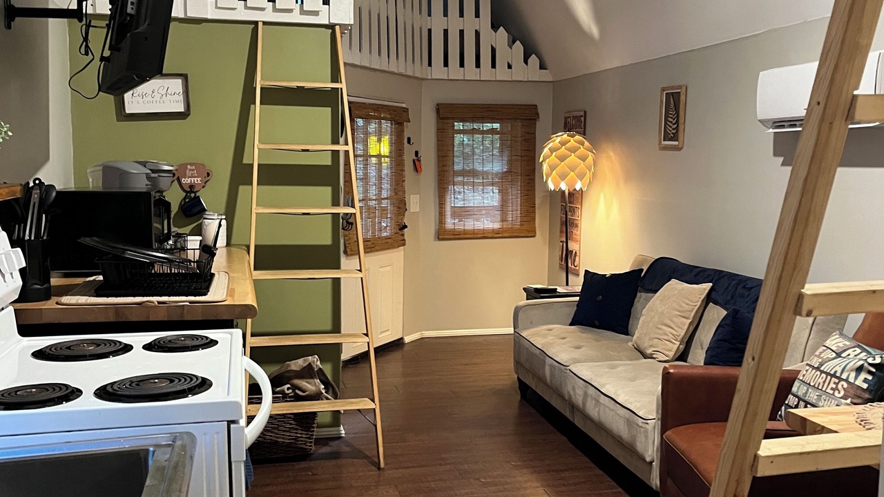 Photo of Livingroom in Groveoak