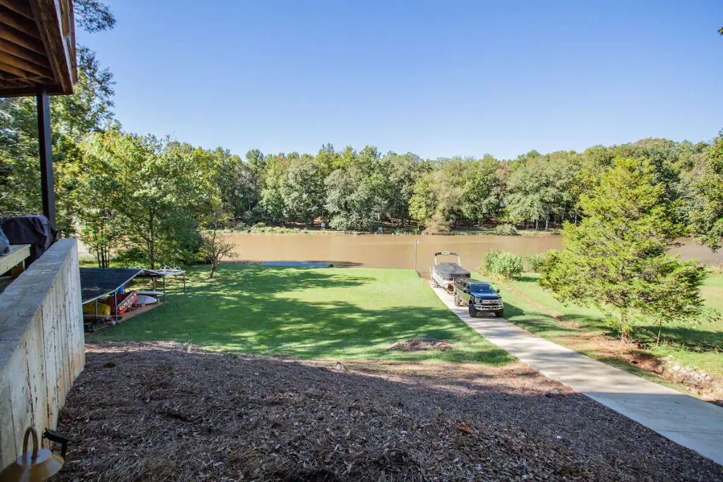 Photo of Outdoor in Newell