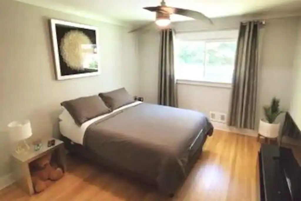 Photo of Bedroom in Doraville