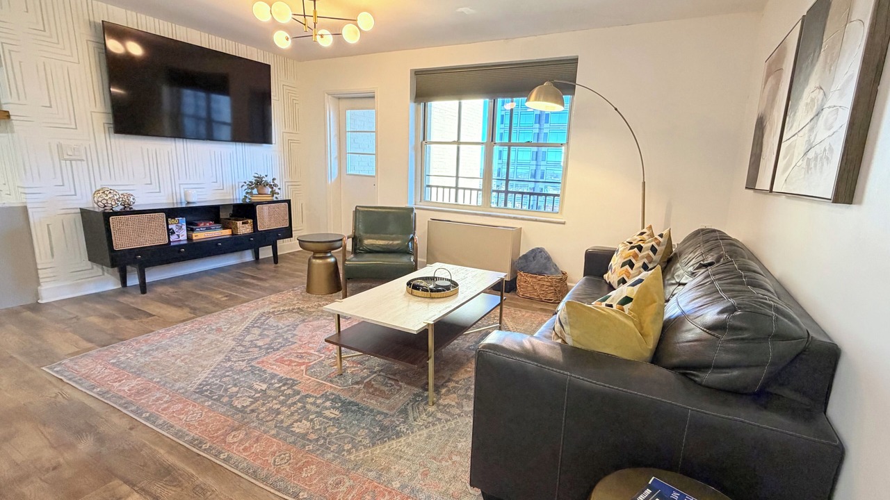 Photo of Livingroom in Downtown Atlanta