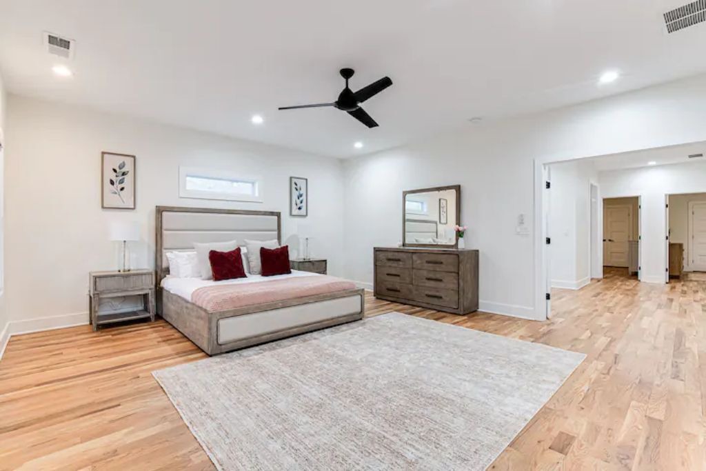 Photo of Bedroom in Kirkwood