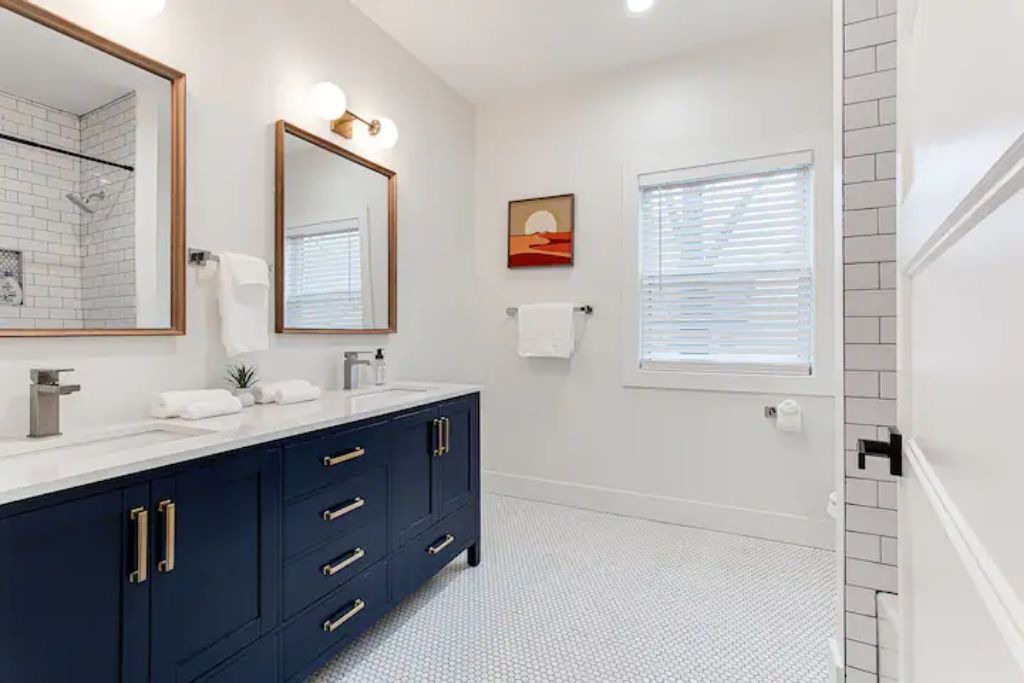 Photo of Bathroom in Kirkwood