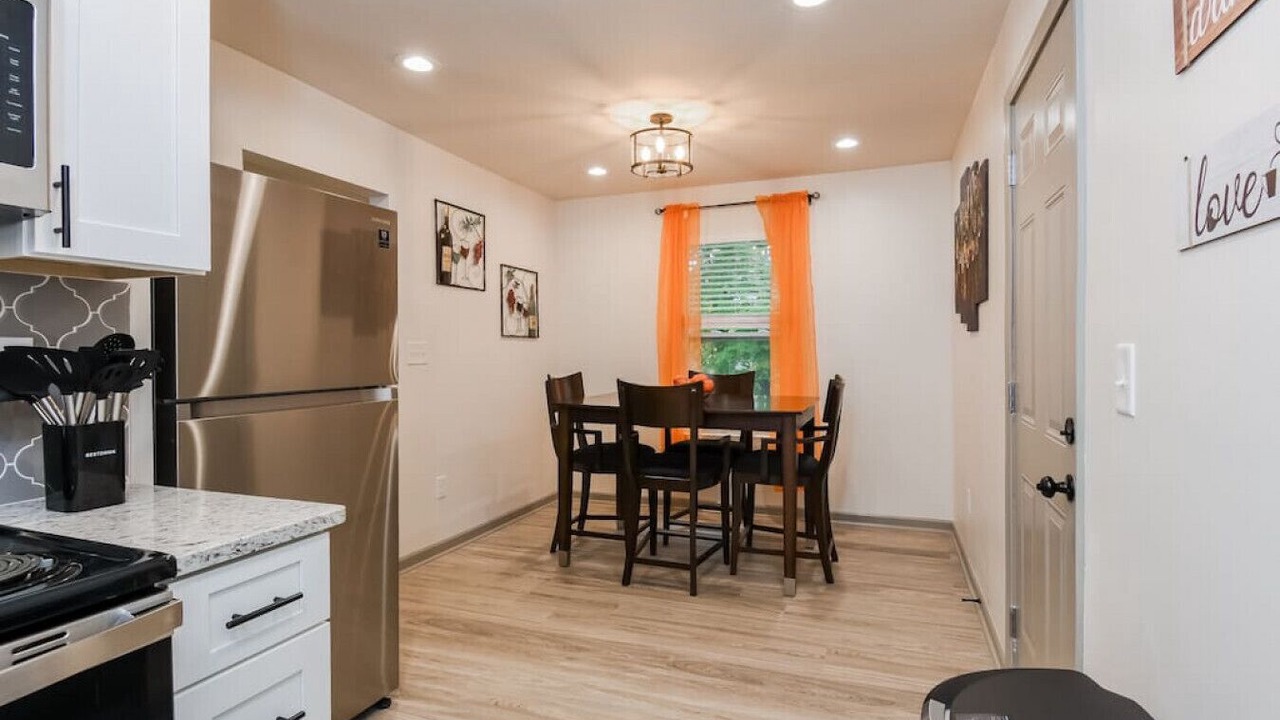 Photo of Kitchen in Browns Mill Park
