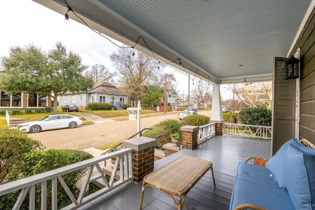 Photo of Patio Balcony in Laurel