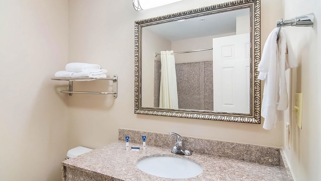 Photo of Bathroom in Mableton