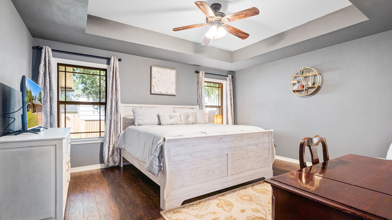 Photo of Bedroom in Foley