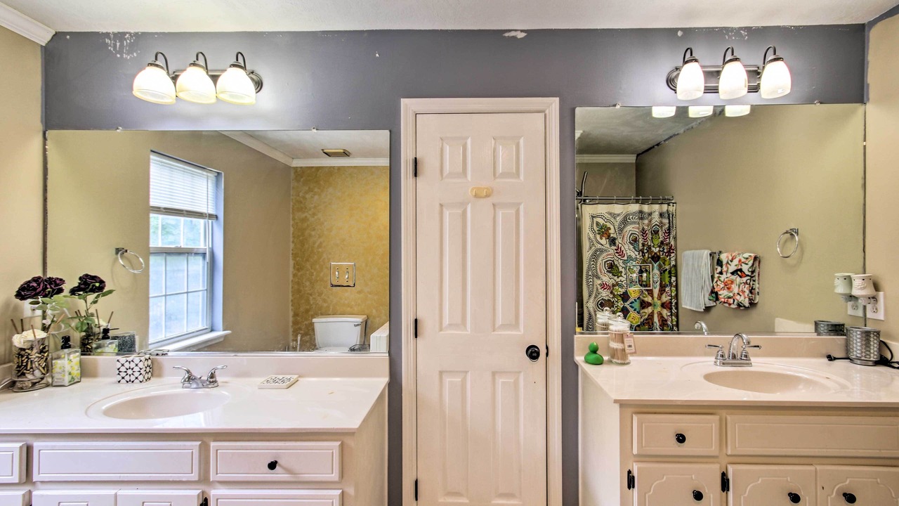 Photo of Bathroom in Grovetown