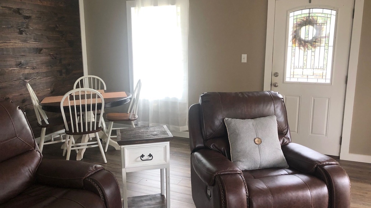 Photo of Livingroom in Branford