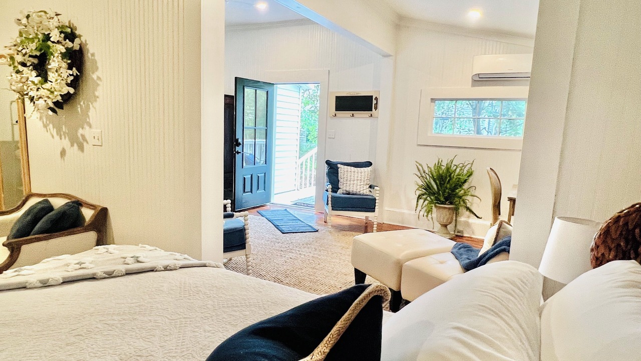 Photo of Bedroom in Biloxi