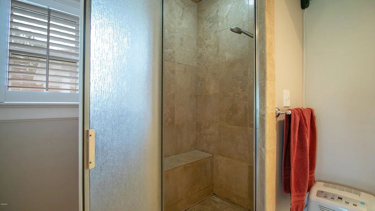 Photo of Bathroom in Gulfport
