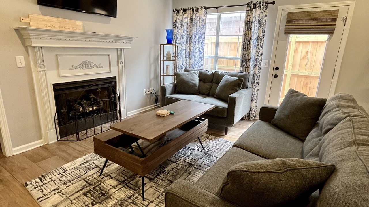 Photo of Livingroom in Flowood