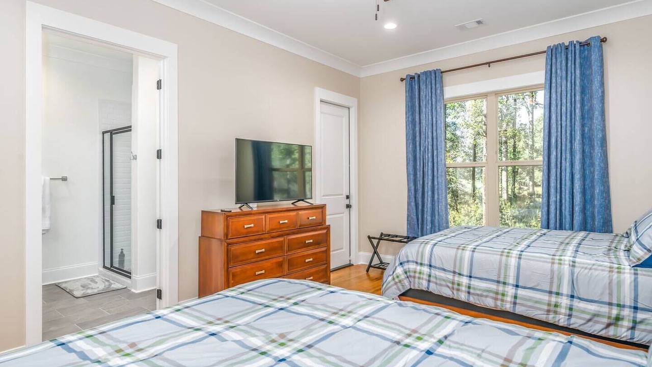 Photo of Bedroom in Opelika