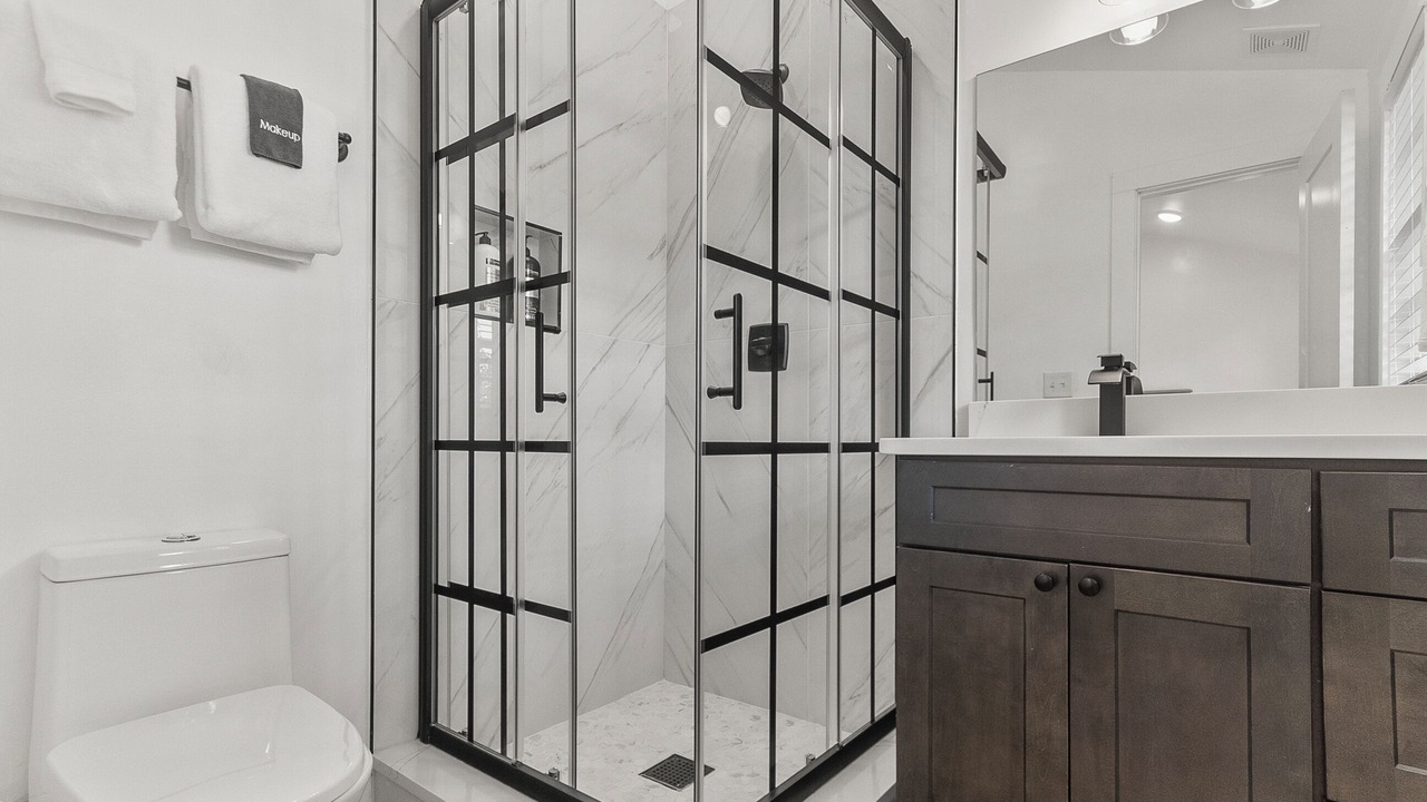 Photo of Bathroom in Tuscaloosa