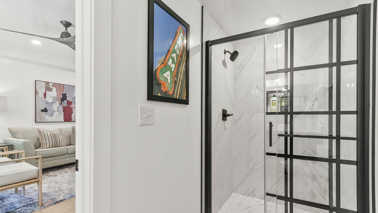 Photo of Bathroom in Tuscaloosa