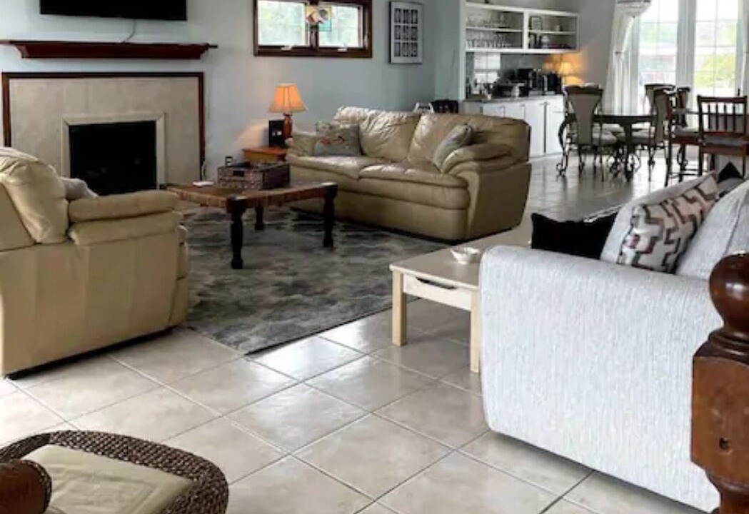 Photo of Livingroom in Tybee Island