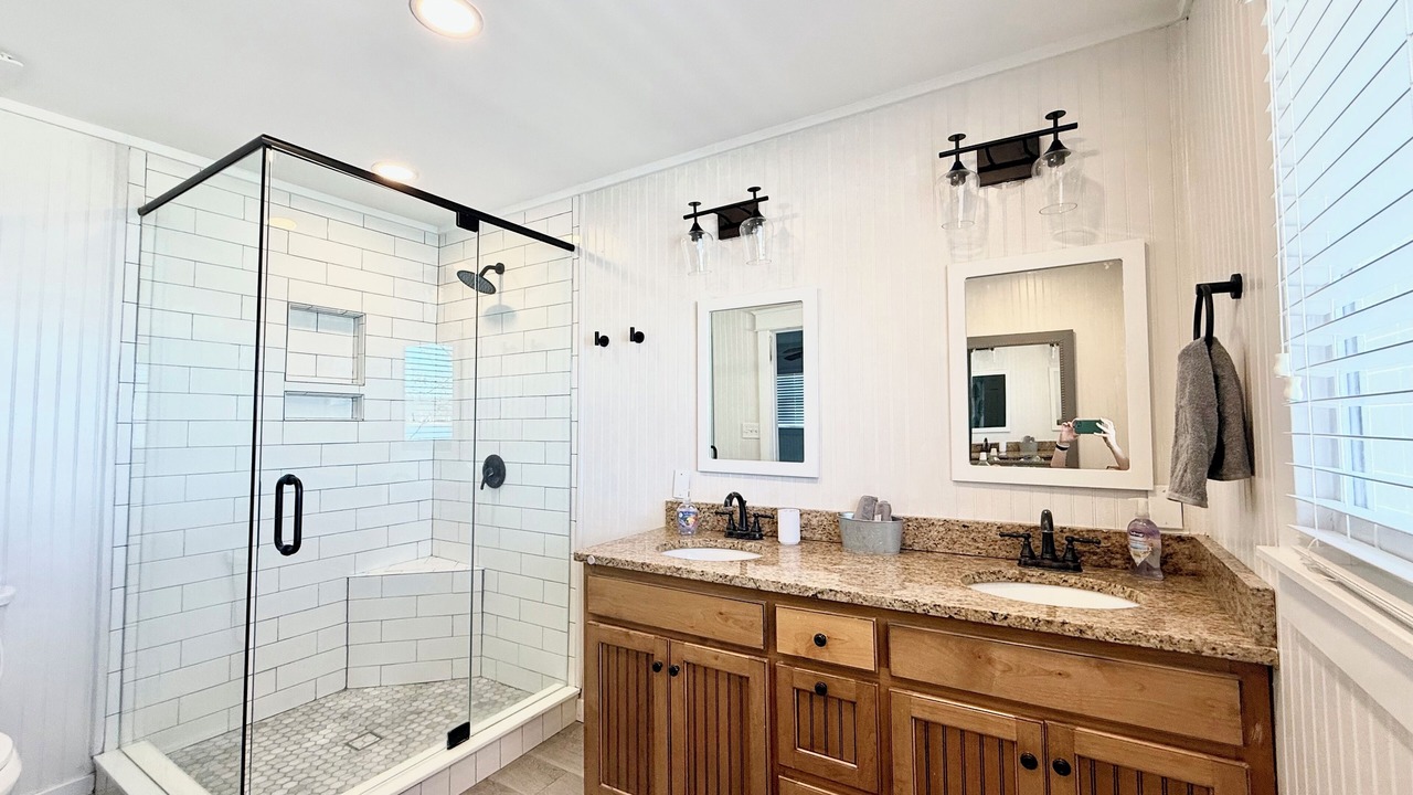 Photo of Bathroom in Eatonton