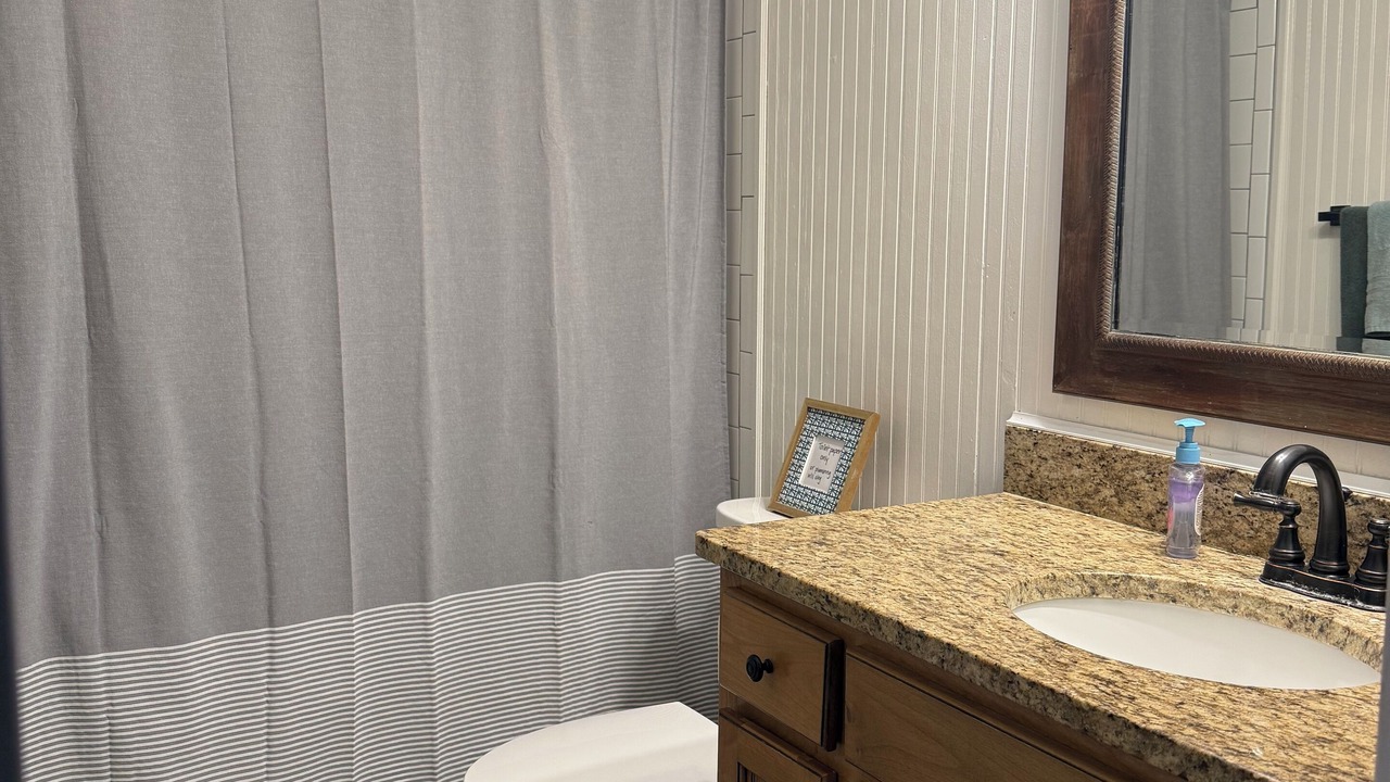 Photo of Bathroom in Eatonton