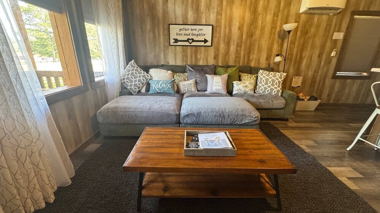 Photo of Bedroom in Groveoak