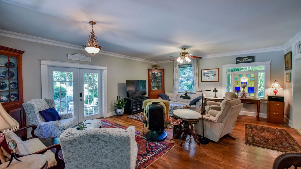 Photo of Livingroom in Tuscaloosa