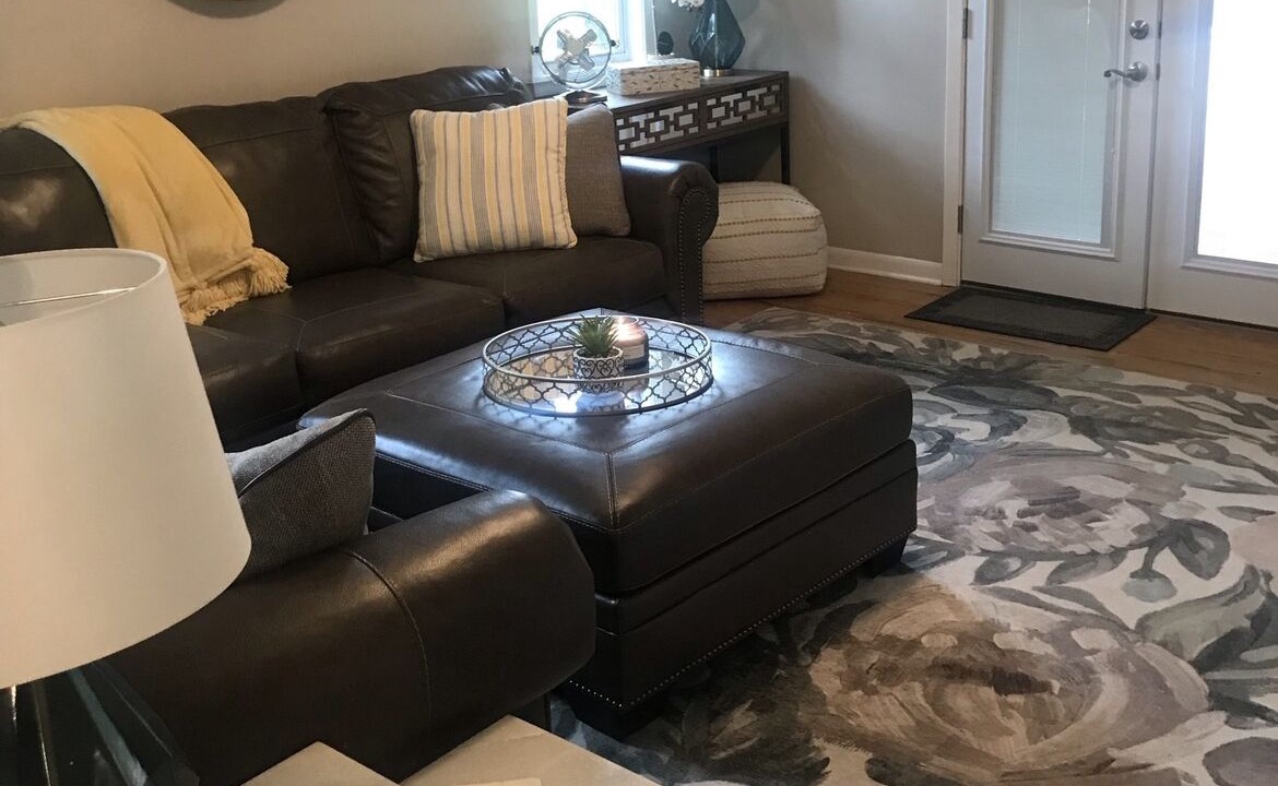Photo of Livingroom in Carson