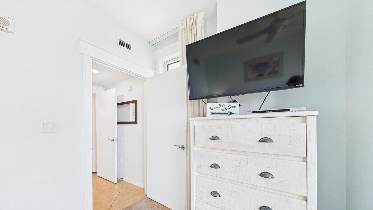 Photo of Bathroom in Baytowne Wharf