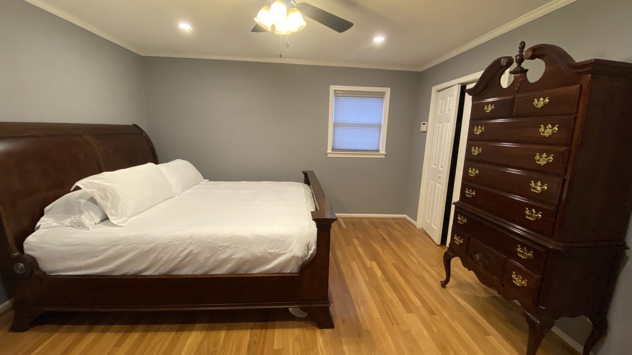 Photo of Bedroom in Greensboro