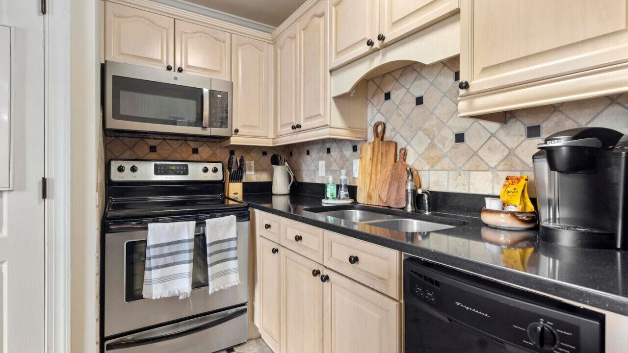 Photo of Kitchen in Auburn