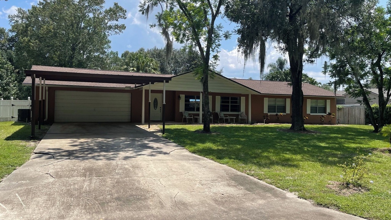 Photo of Outdoor in Tavares