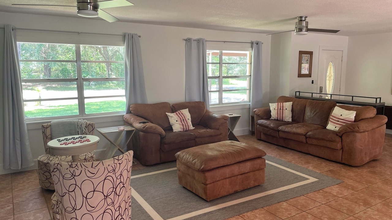 Photo of Livingroom in Tavares